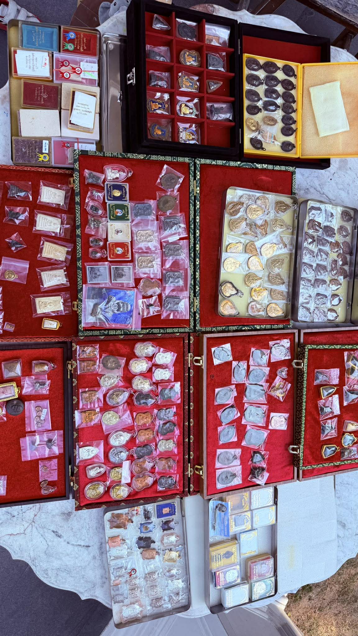 รับเช่าวัตถุมงคลทุกชนิด - ไม่กดราคา